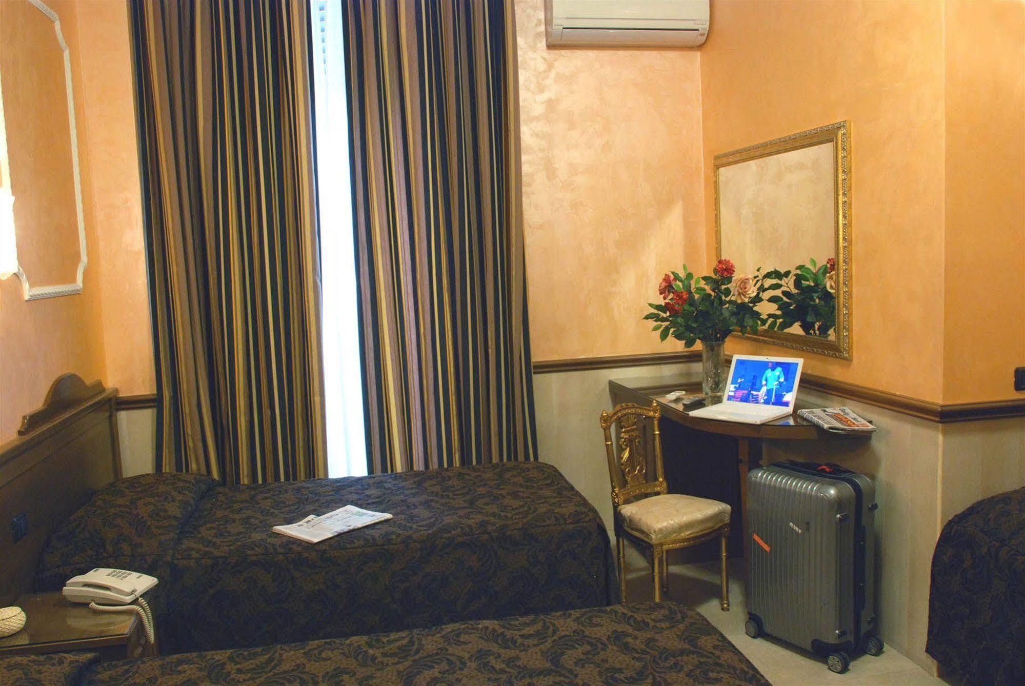 Hotel Marco Polo Roma Dış mekan fotoğraf