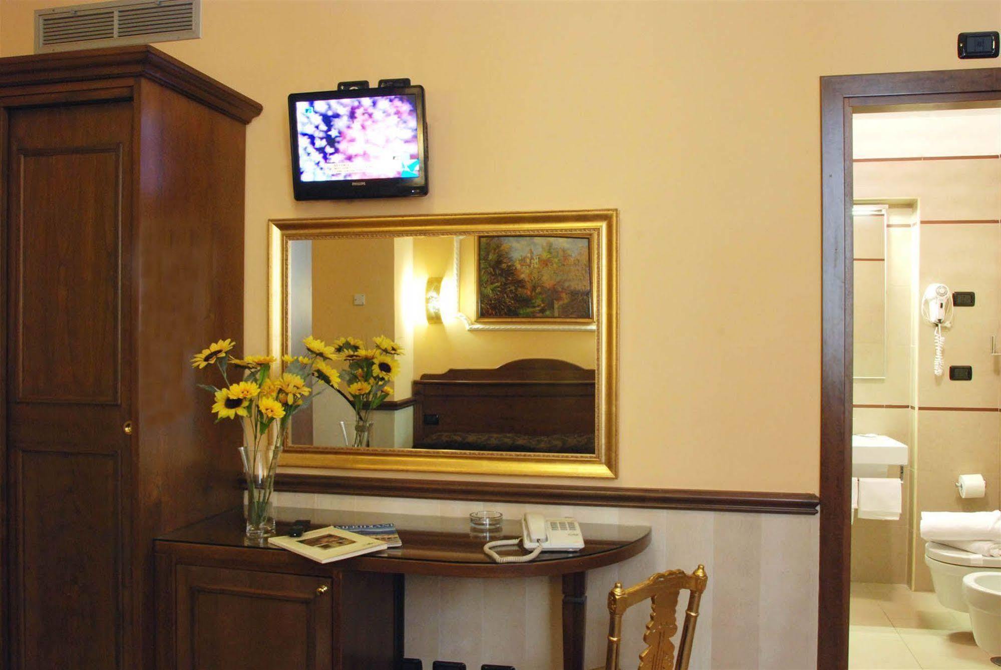 Hotel Marco Polo Roma Dış mekan fotoğraf